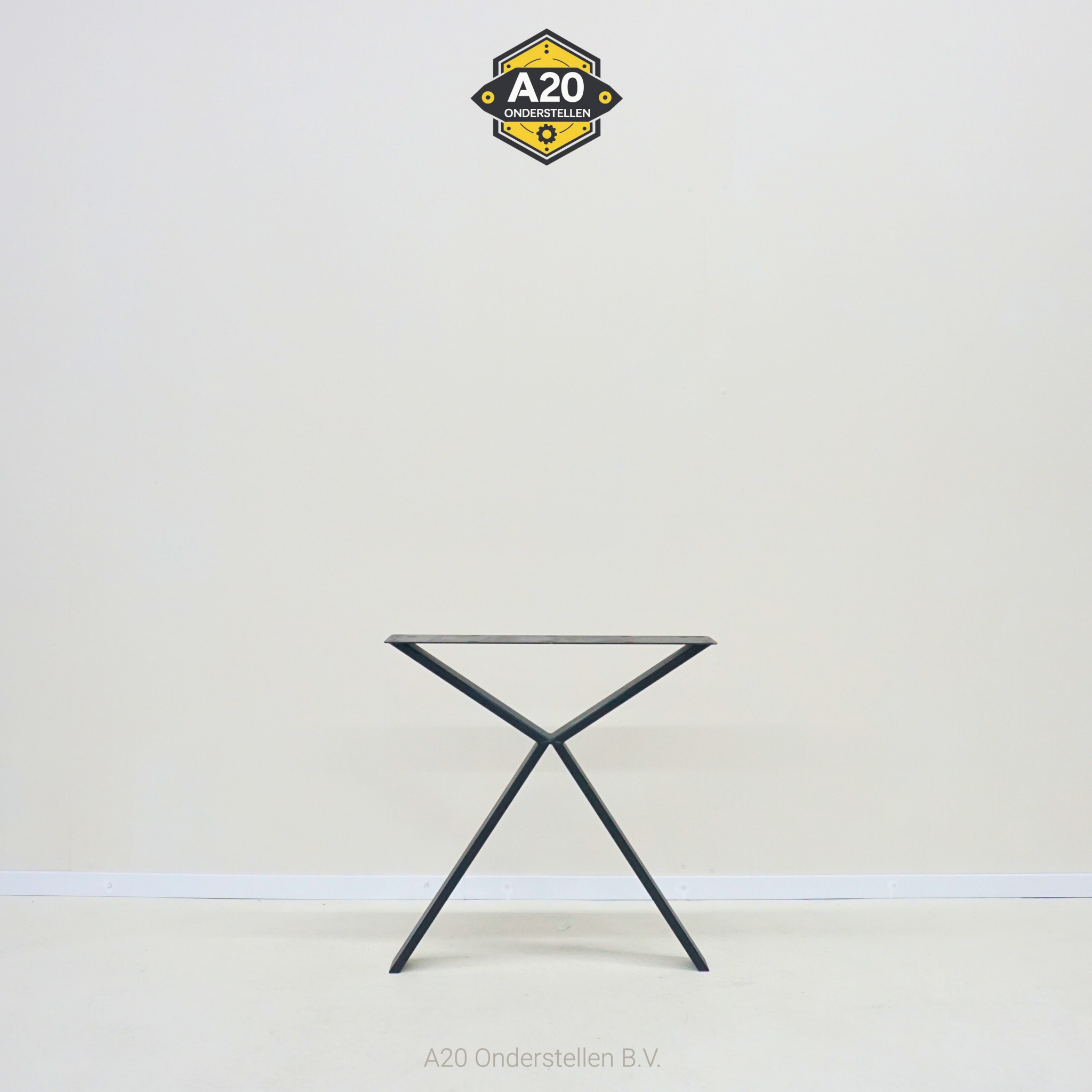 Set Industriële X - Poten 8x2 cm Hoge Knik - SET009