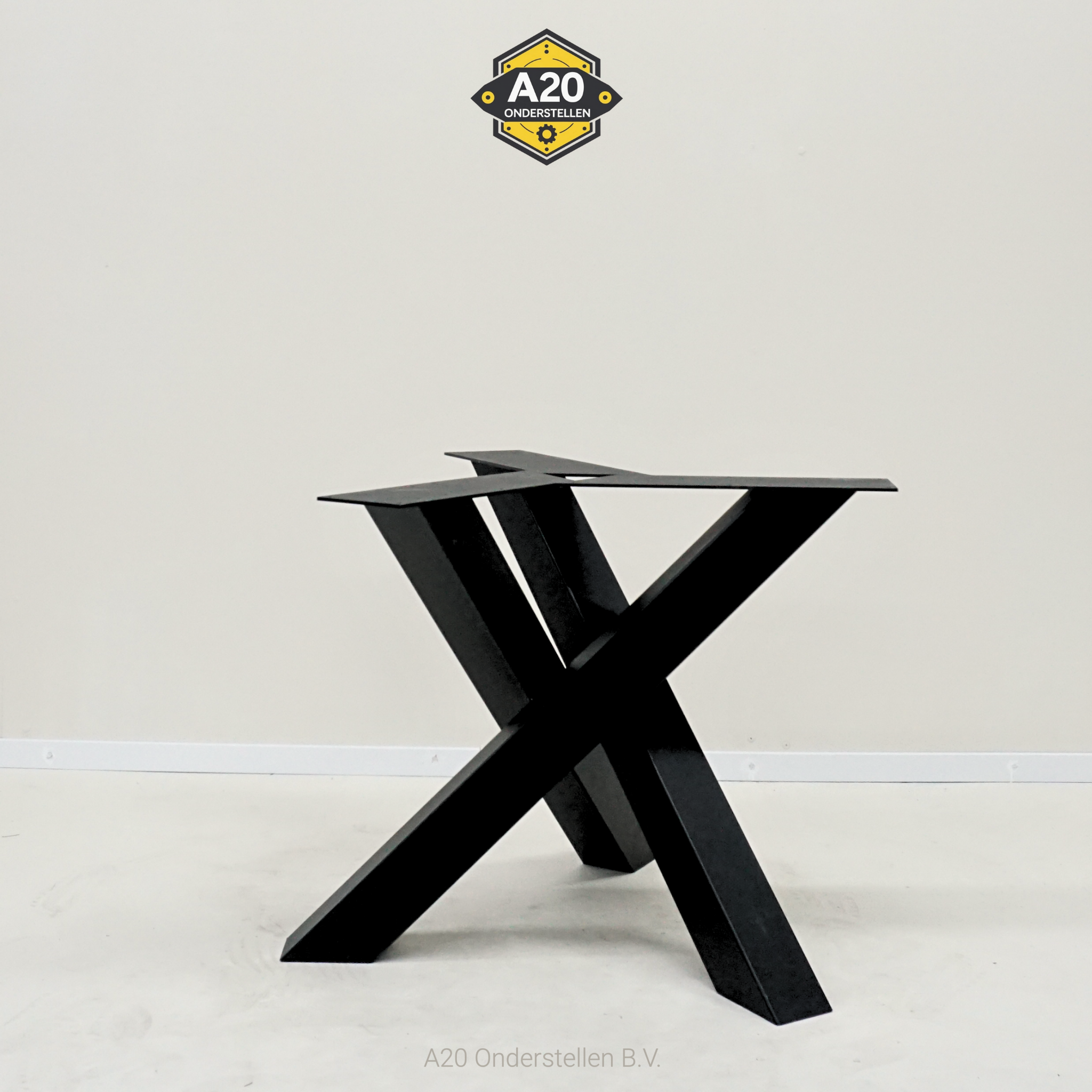 Middenpoot Twister 10x10 cm voor Ronde en Vierkante Tafels - MK071