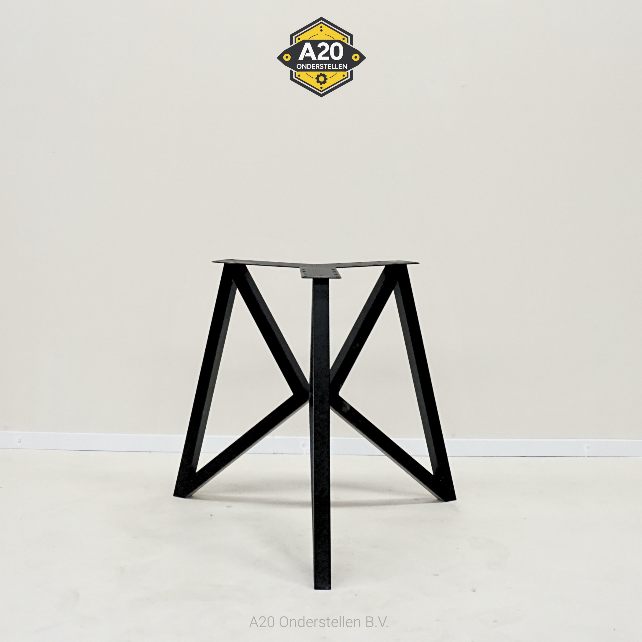 Middenpoot Vlinderpoot 3 punt voor Ronde en Vierkante Tafels - MK070