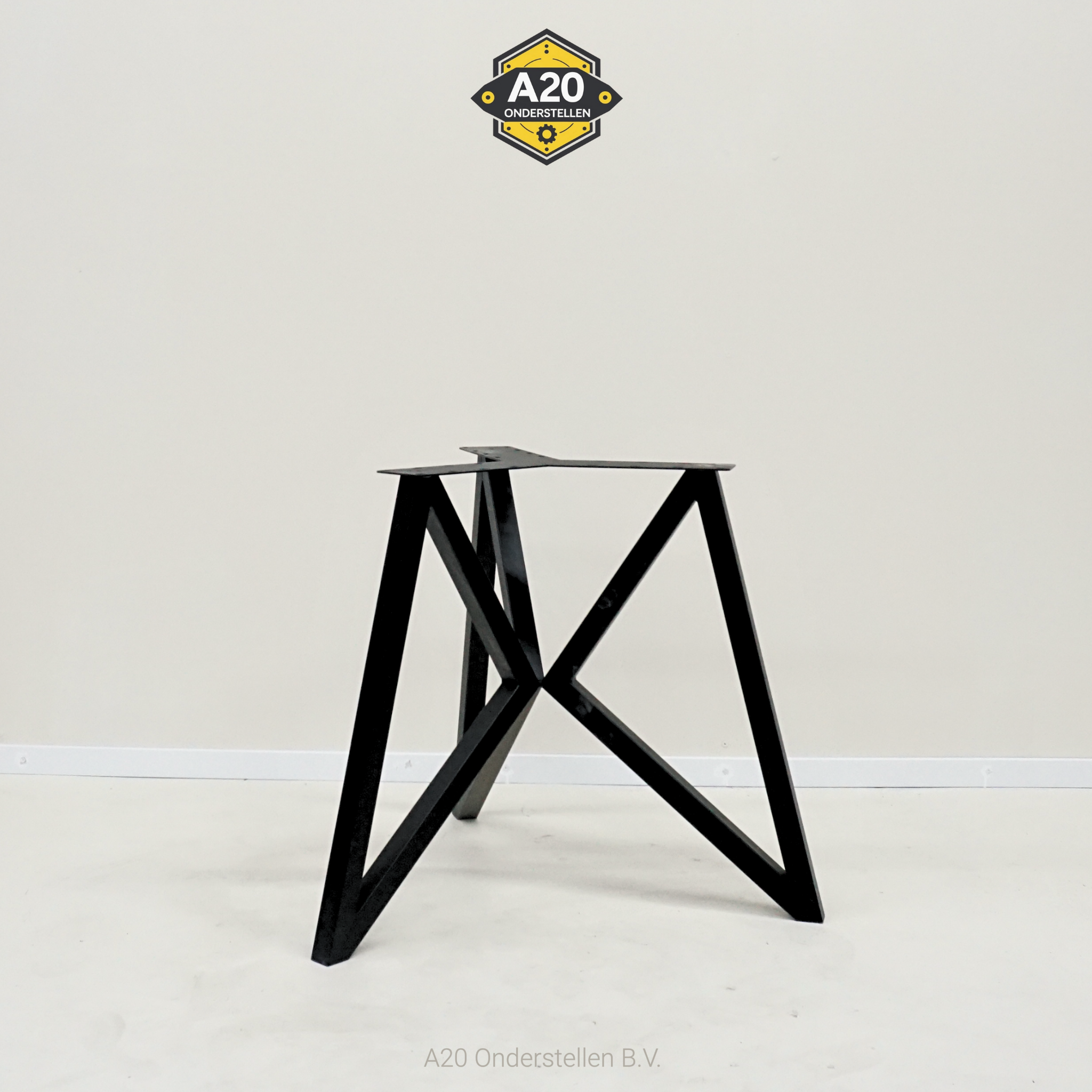 Middenpoot Vlinderpoot 3 punt voor Ronde en Vierkante Tafels - MK070