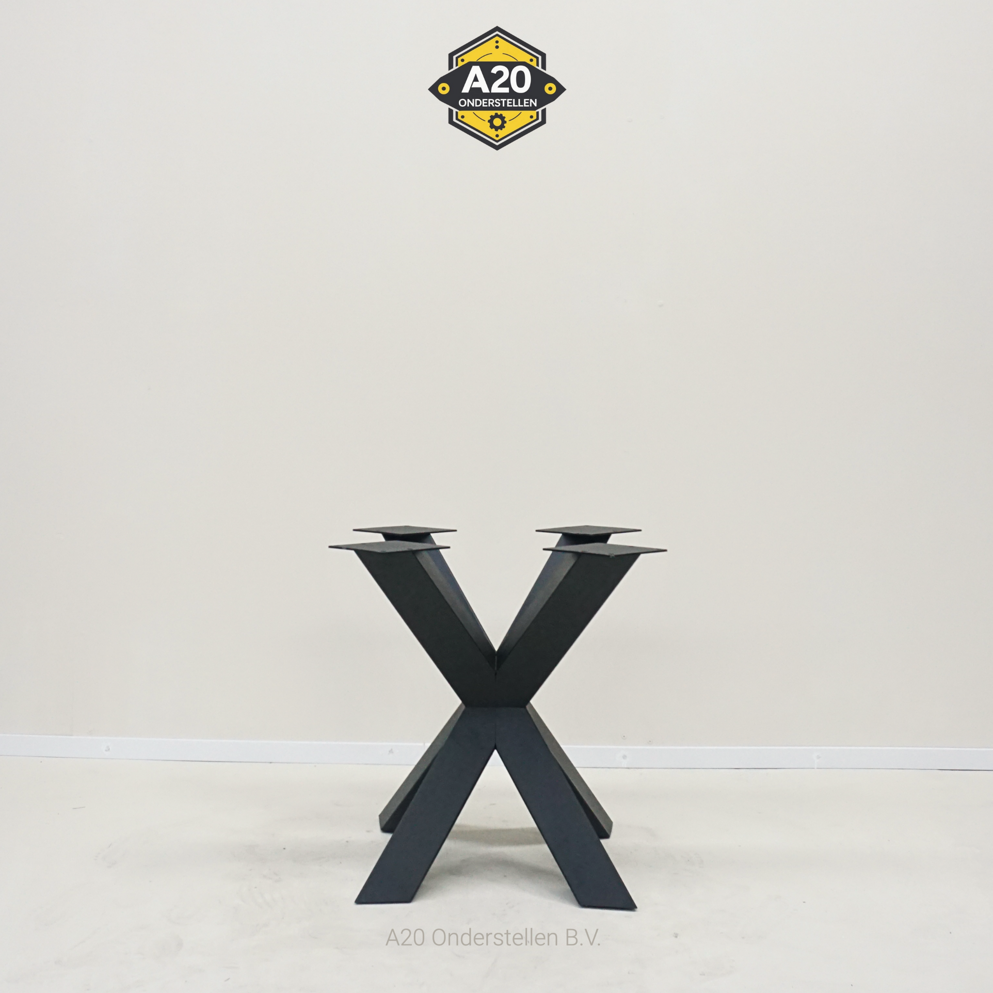 Matrix Middenpoot Diamant 10x10 cm voor Vierkante en Ronde Tafels - MK054