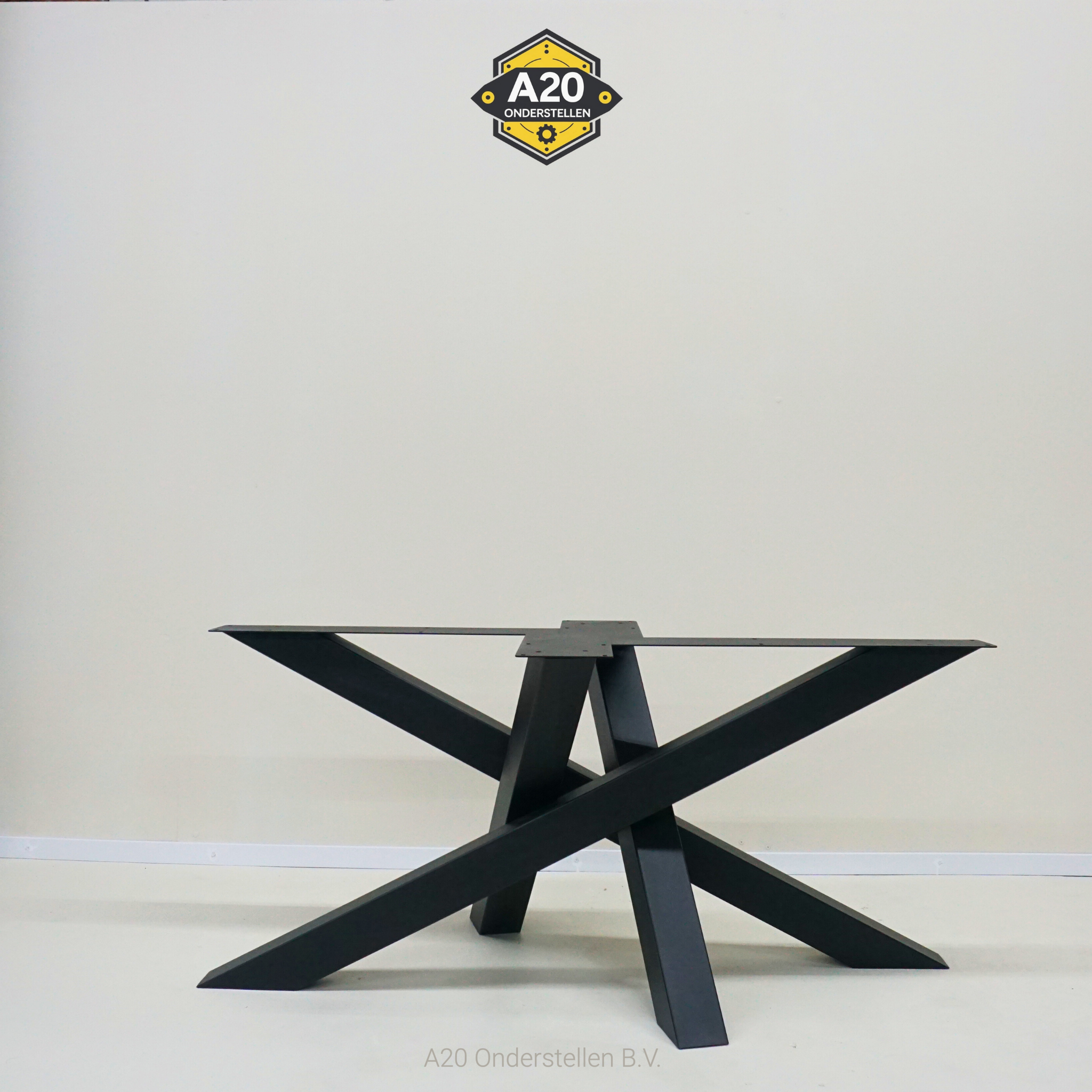 Matrix Middenpoot Twister 10 x 10 cm - ML045