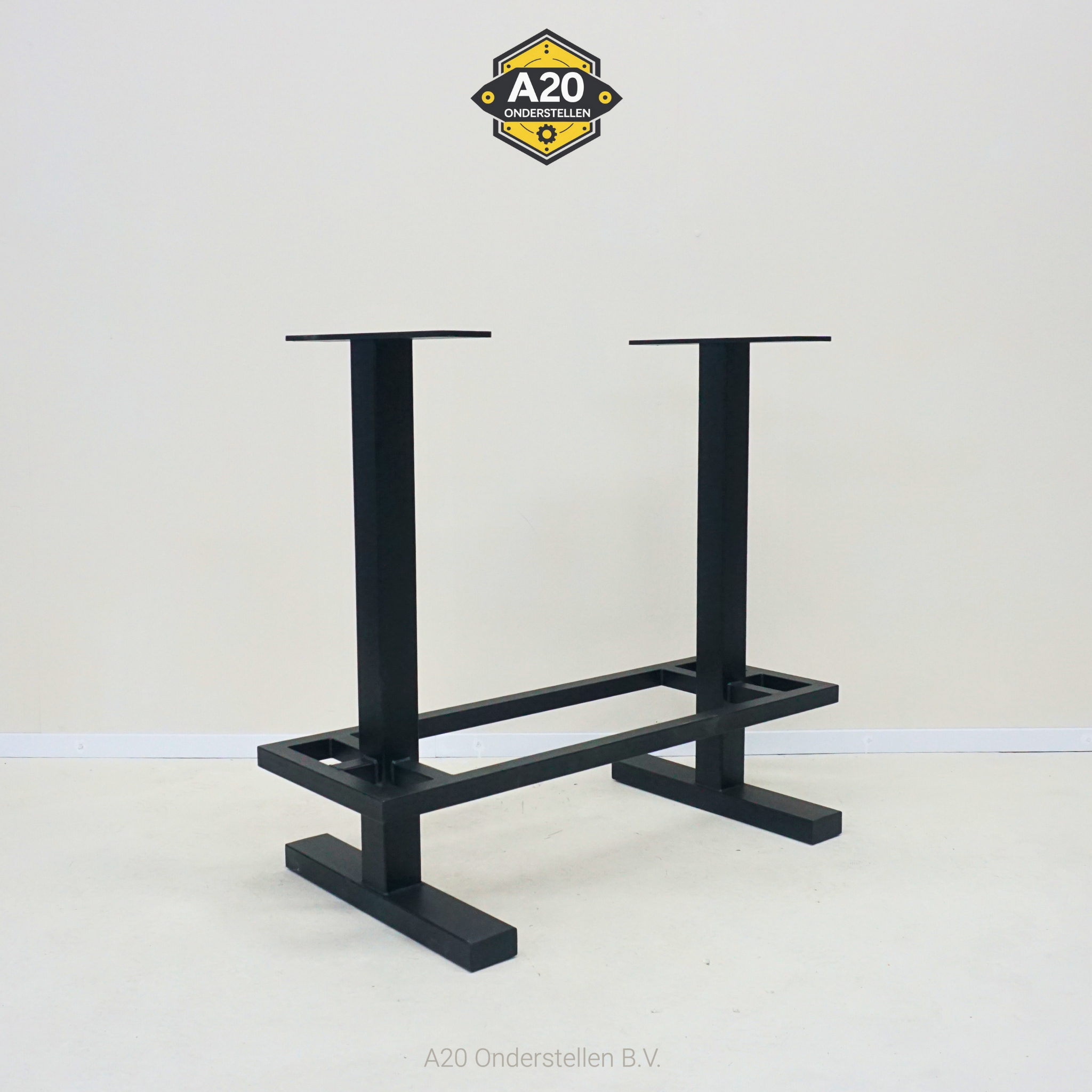 Bartafel Poot met voetsteun Recht - BT100