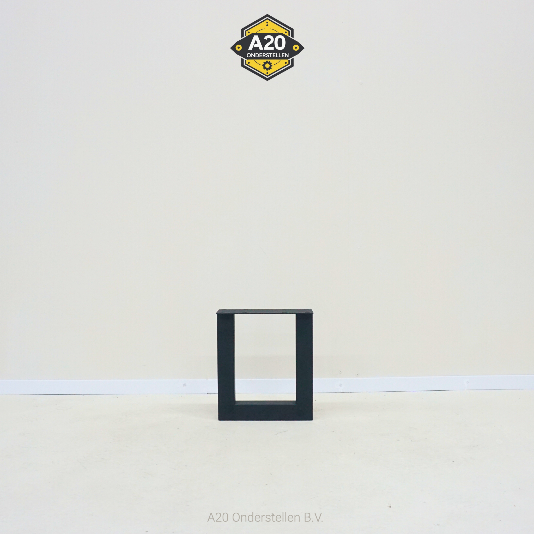 Bankjes U poten - BK110