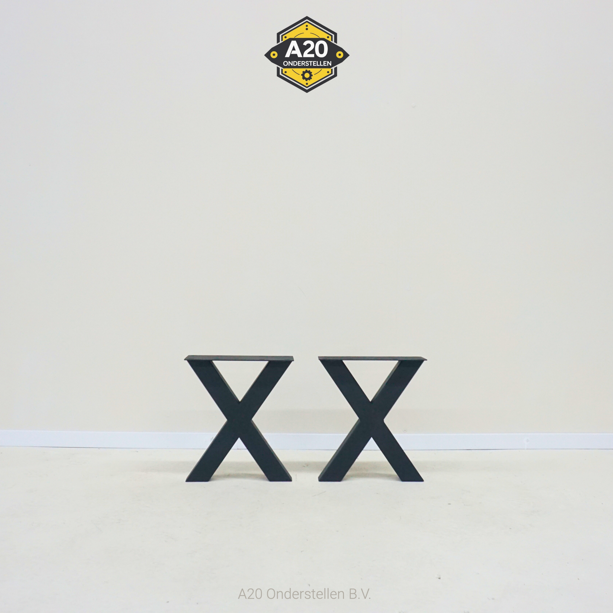 Bankjes X poten - BK109