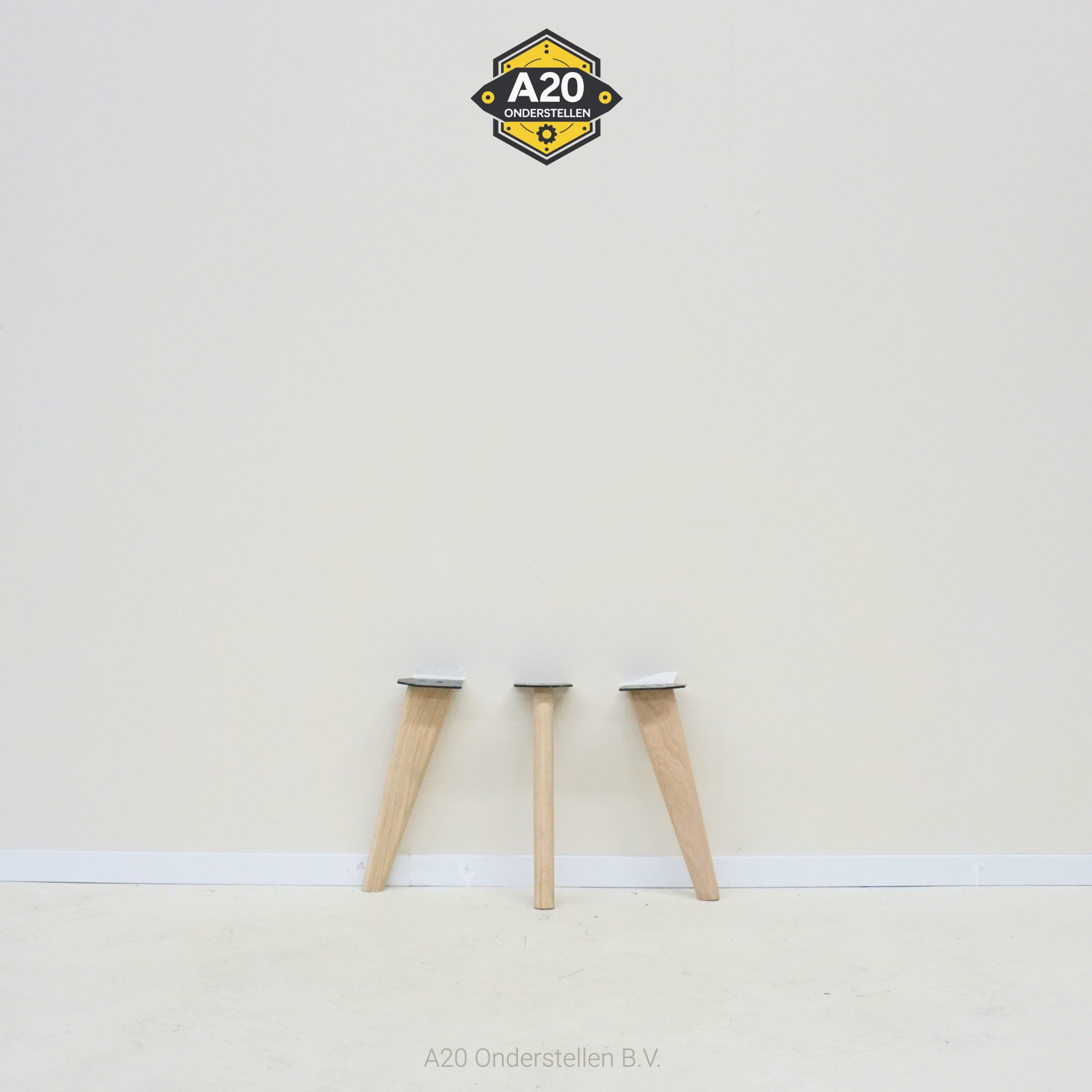 Salontafel Poot Schuine Taps Eiken Poten (Set van 4) - SA097