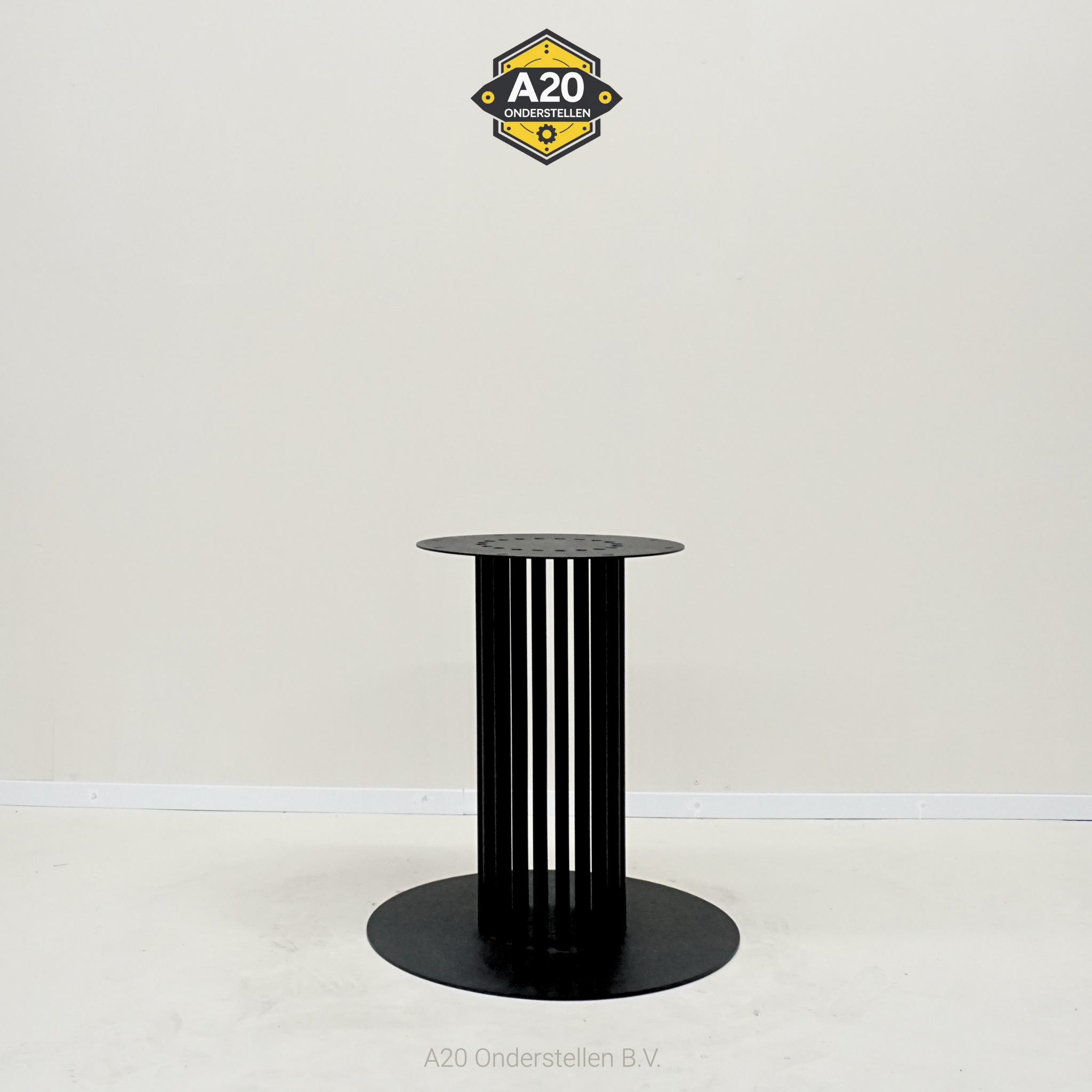 Metalen Bistro Poot Design voor Ronde en Vierkante Tafels - MK065